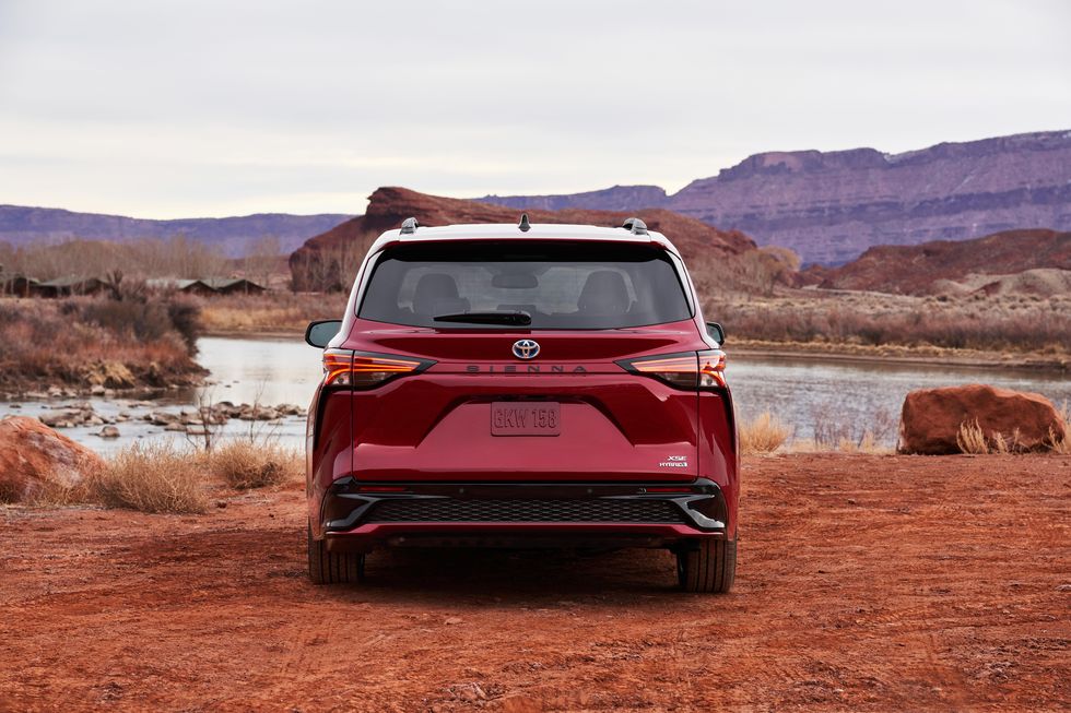 2021 Toyota Sienna Hybrid Fuel Economy