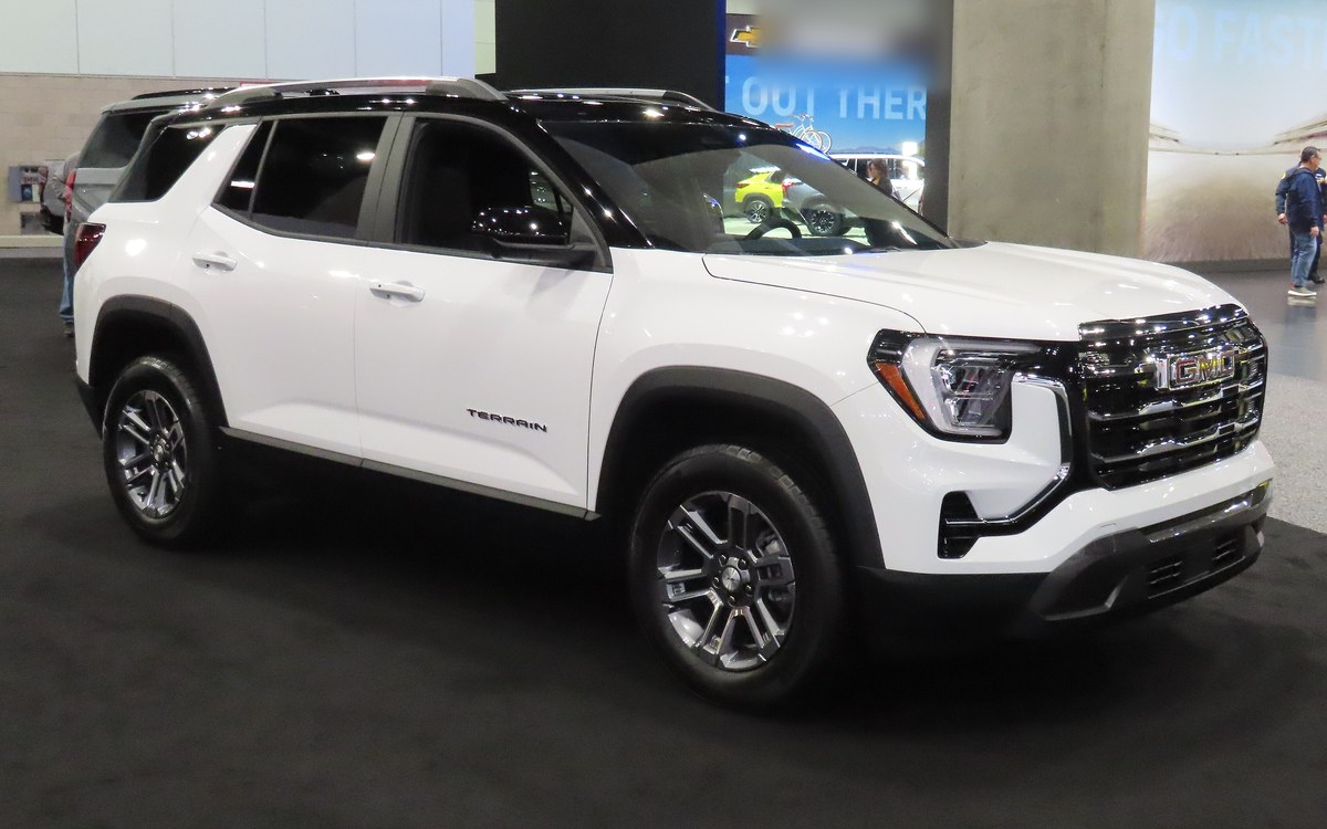 2026 GMC Terrain Elevation FWD