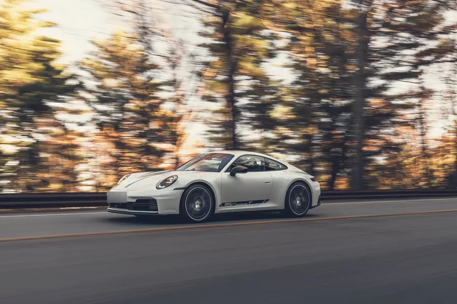 Porsche 911 Carrera T driving