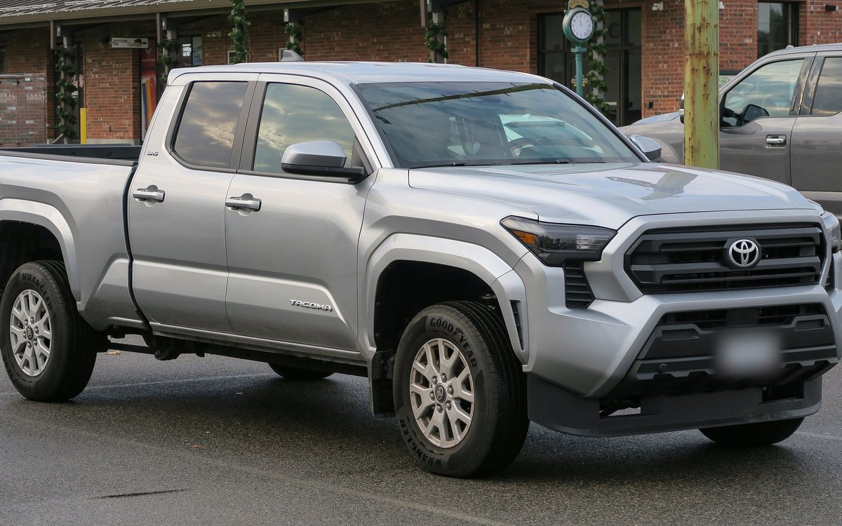 2026 Toyota Tacoma SR5
